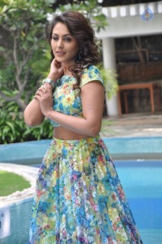 Madhu Shalini Latest Pics - 20 of 24