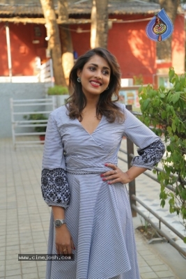 Madhu Shalini Latest Pics - 8 of 19