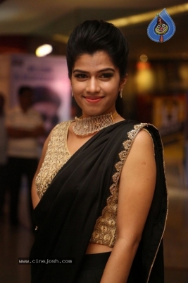 Mahima Actress Photos - 10 of 21