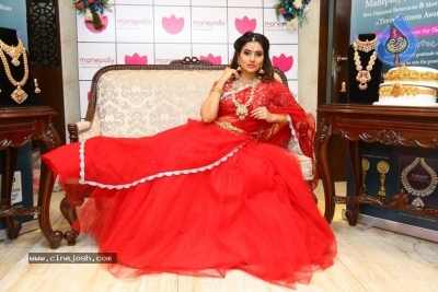 Model Nikitha Chaturvedi Stills - 13 of 17