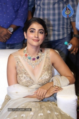 Pooja Hegde at Maharshi Pre Release Event  - 13 of 26