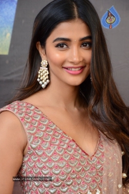 Pooja Hegde Stills - 3 of 21