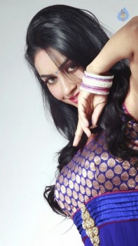 Pooja Latest Photos - 12 of 29