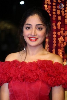 Poonam Kaur at Zee Telugu Apsara Awards - 20 of 21