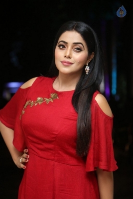 Poorna New Photos - 18 of 41