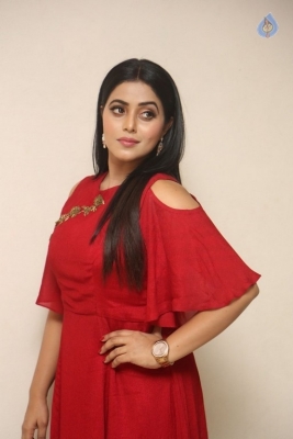 Poorna New Photos - 25 of 41