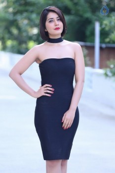 Raashi Khanna Latest Pictures - 13 of 28