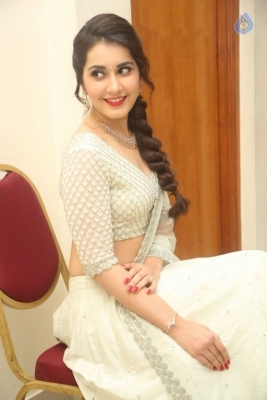 Raashi Khanna Pics - 23 of 29