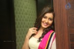 raashi-khanna-stills