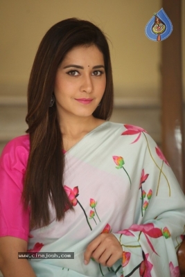 Rashi Khanna Pictures - 17 of 39