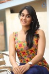 regina-cassandra-new-stills