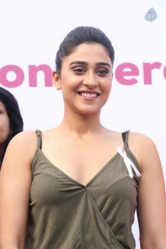 Regina Cassandra Pics - 5 of 40