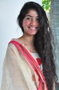 Sai Pallavi Photos - 17 of 20