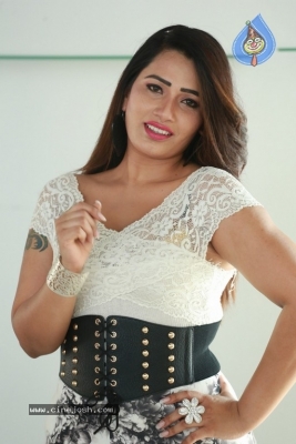 Sanjana Naidu Photos - 18 of 21