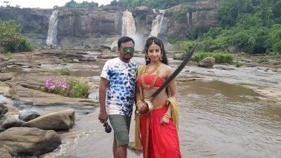 Sanjjanaa Galrani New Stills From Swarna Khadgam - 7 of 7