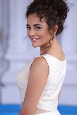 Seerat Kapoor New Photos - 19 of 21