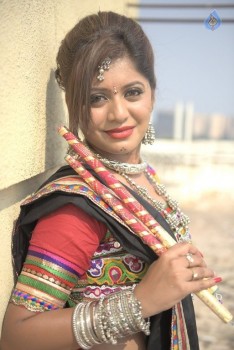 Sejal Mandavia Navratri Photo Shoot - 3 of 21