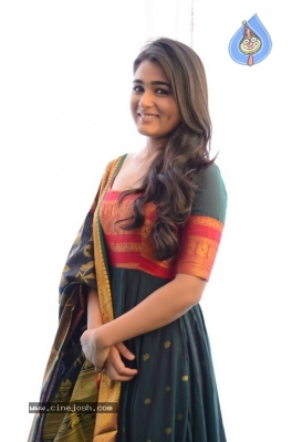 Shalini Pandey Images - 6 of 13