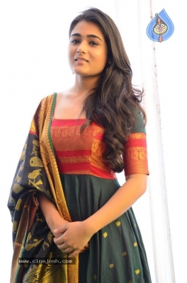Shalini Pandey Images - 9 of 13