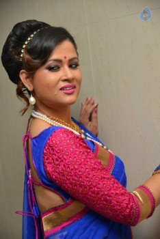 Shilpa Chakravarthy Pics - 11 of 21