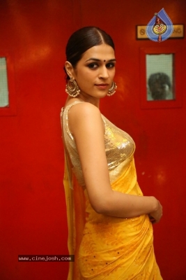 Shraddha Das Photos - 16 of 21