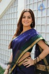 shradha-arya-gallery