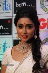 Shriya Saran Spicy Stills - 49 of 111