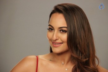 Sonakshi Sinha Latest Pics - 5 of 15