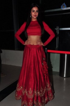 Sonal Chauhan at Size Zero Show - 33 of 40