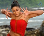 spicy-priyamani-stills