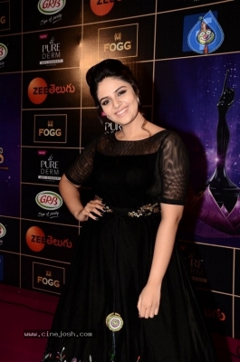 Sreemukhi At Zee Apsara Awards - 19 of 21