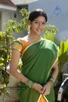 suvasiga-tamil-actress-stills