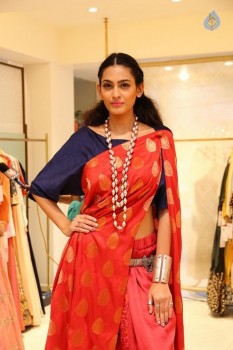 Swetha Jadhav at LFW Event - 19 of 22