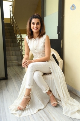 Taapsee Anando Brahma Interview Photos - 1 of 31