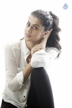 Taapsee Pannu Photos - 7 of 28