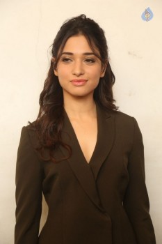 Tamanna at Oopiri Press Meet - 37 of 38