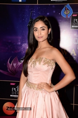 Tridha Choudhary At Zee Apsara Awards - 36 of 39