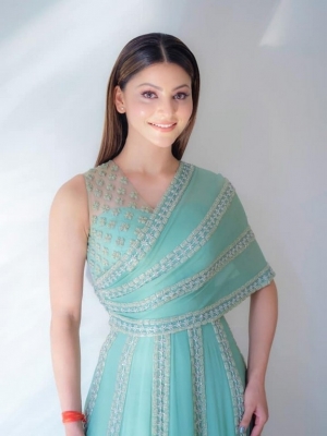 Urvashi Rautela Photos - 3 of 5