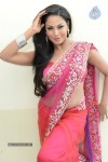 Veena Malik Hot Stills - 42 of 91