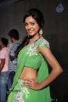 vithika-sheru-stills