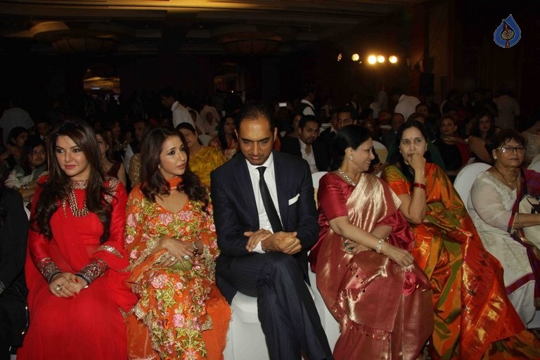 3rd National Yash Chopra Memorial Award Presentation - 3 / 84 photos