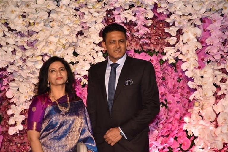 Akash Ambani And Shloka Mehta Reception Photos - 16 / 75 photos