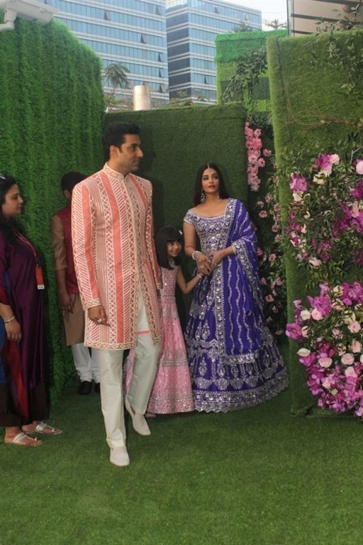 Akash Ambani and Shloka Mehta Wedding Reception Photos - 23 / 40 photos