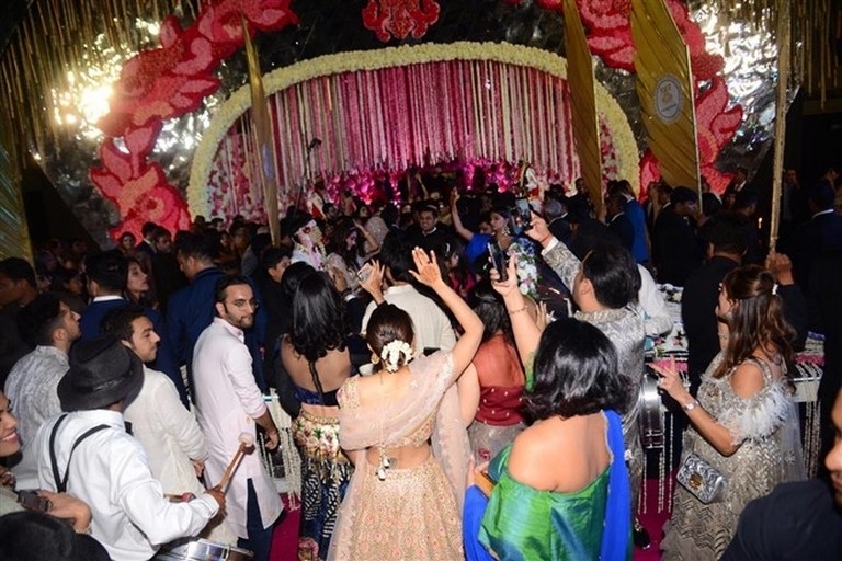 Azhar Morani & Tanya Seth Wedding Reception - 6 / 25 photos
