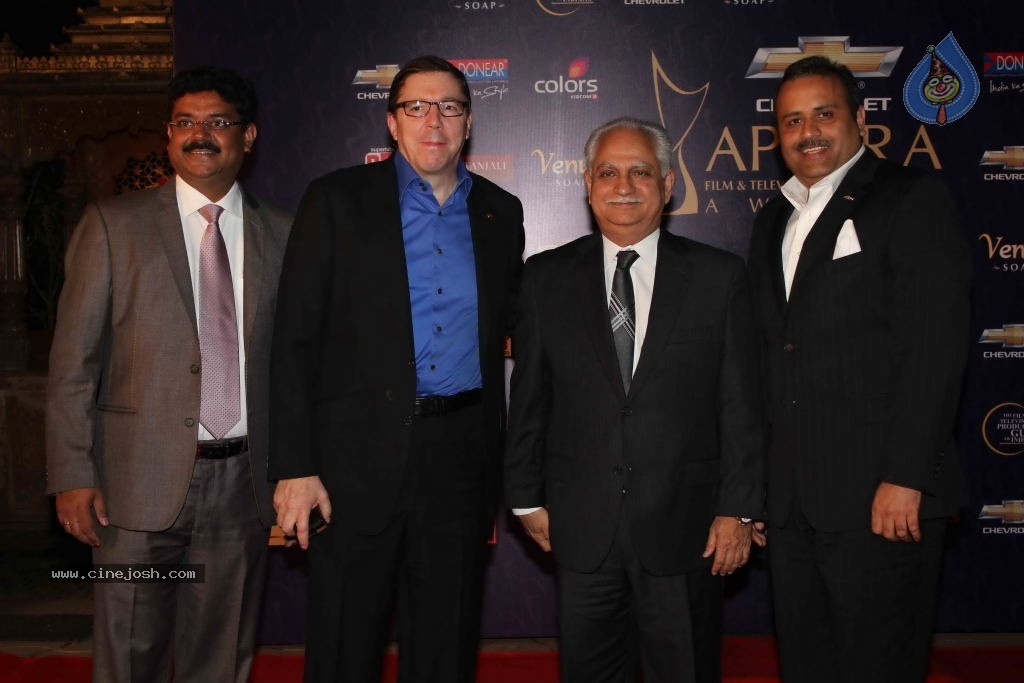 Bolly Celebs at Apsara Awards- 02 - 22 / 104 photos
