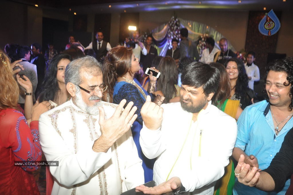 Bolly Celebs at Singer Toshi Wedding Reception  - 5 / 50 photos