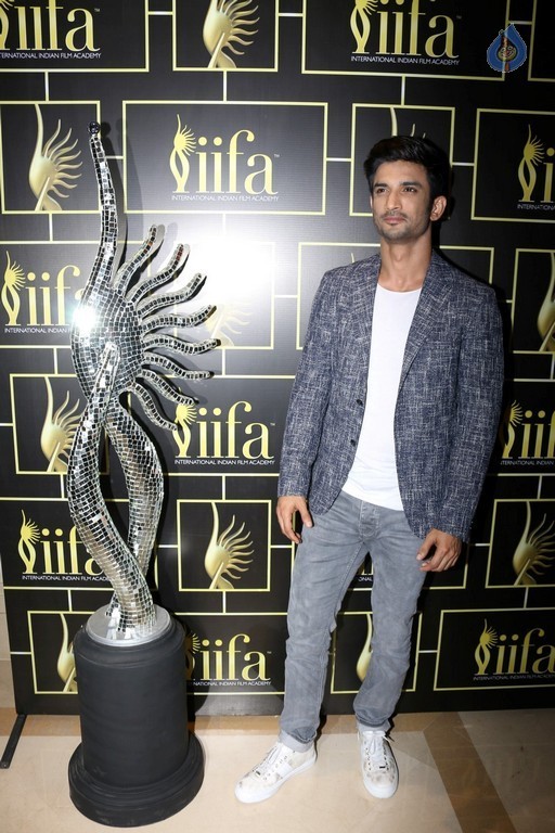 Bollywood Celebrities Attend IIFA Voting Weekend - 10 / 21 photos