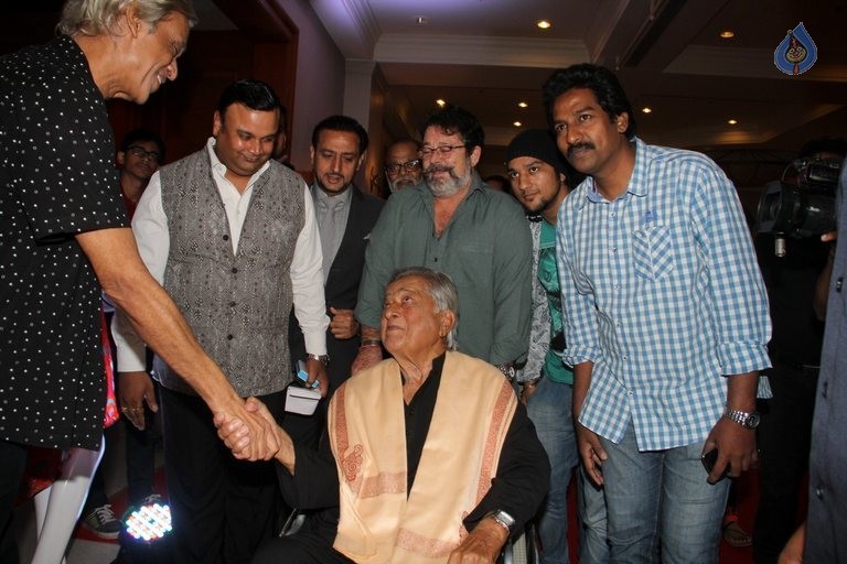 Celebrities at 6th Jagran Film Festival - 13 / 61 photos