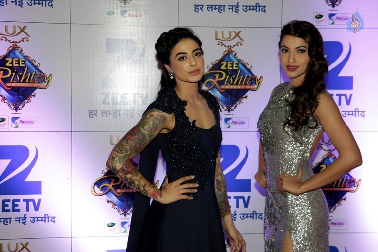 Celebrities at Zee Rishtey Awards 2015 - 18 / 93 photos