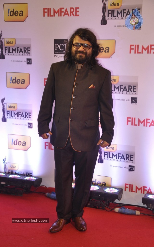 Celebs at 59th IDEA Filmfare Awards Red Carpet - 5 / 90 photos